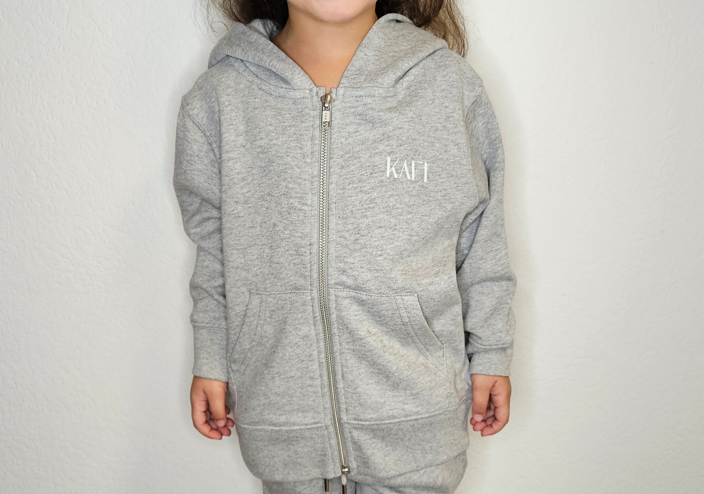 Sweat-shirt à capuche zippé enfant